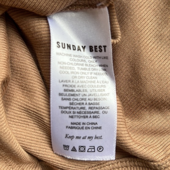 Aritzia Sunday Best Honor tank - Picture 4 of 5
